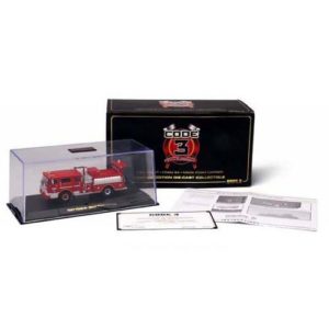 CODE 3 FDNY FOAM CARRIER 84 MACK (13111) - Image 4