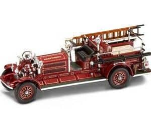 FDNY 1925 AHRENS FOX FIRE TRUCK - Image 3