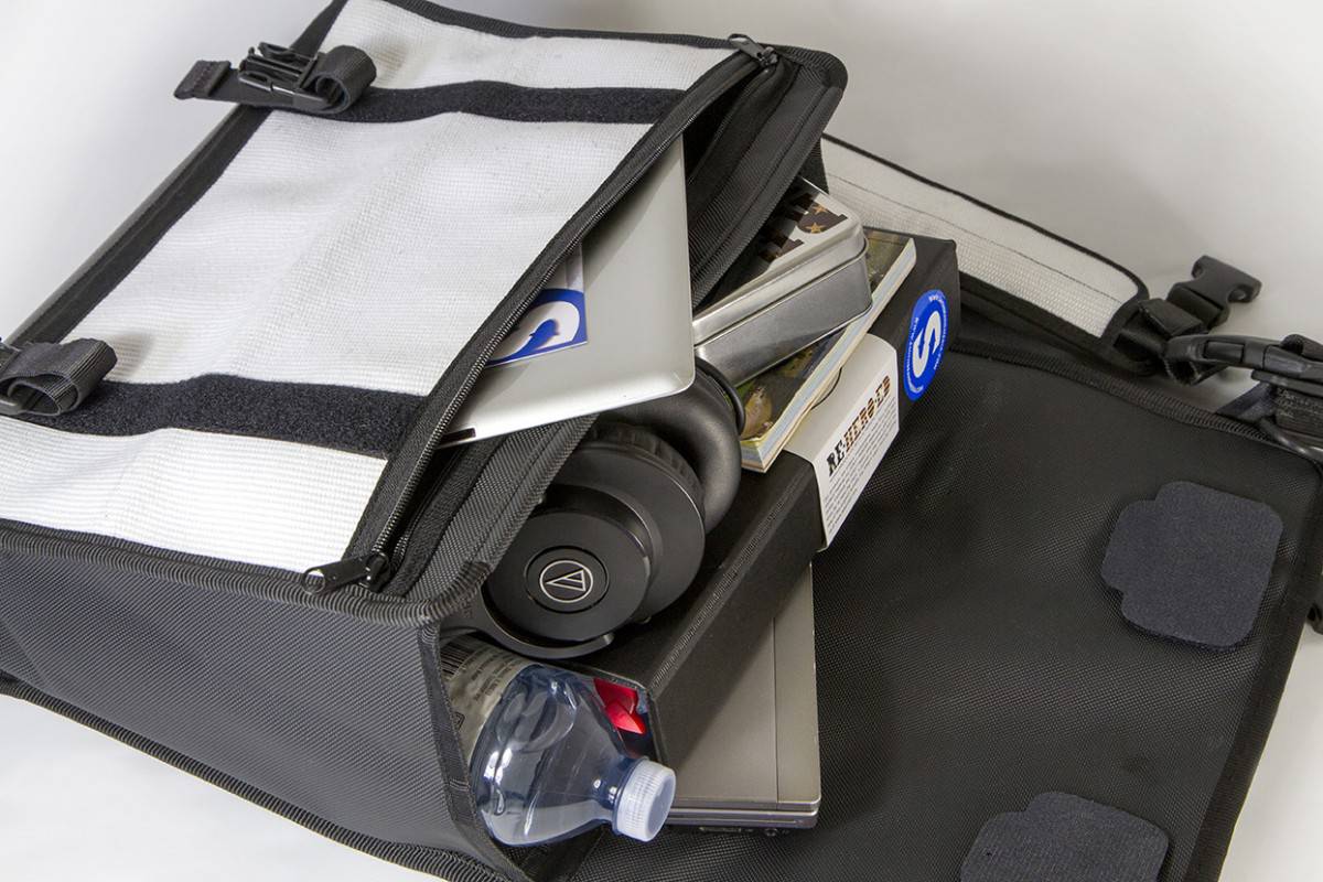 FDNY FIRE HOSE MESSENGER BAG - Image 6