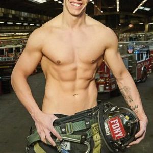 FDNY 2018 CALENDAR OF HEROES (MEN) - Image 14