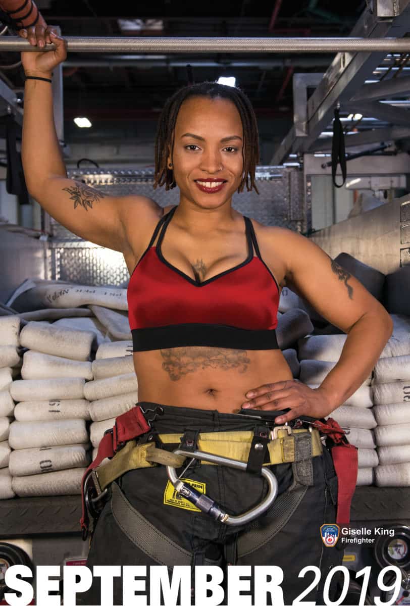 2019 OFFICIAL FDNY CALENDAR - DUAL MEN & WOMEN - Image 21