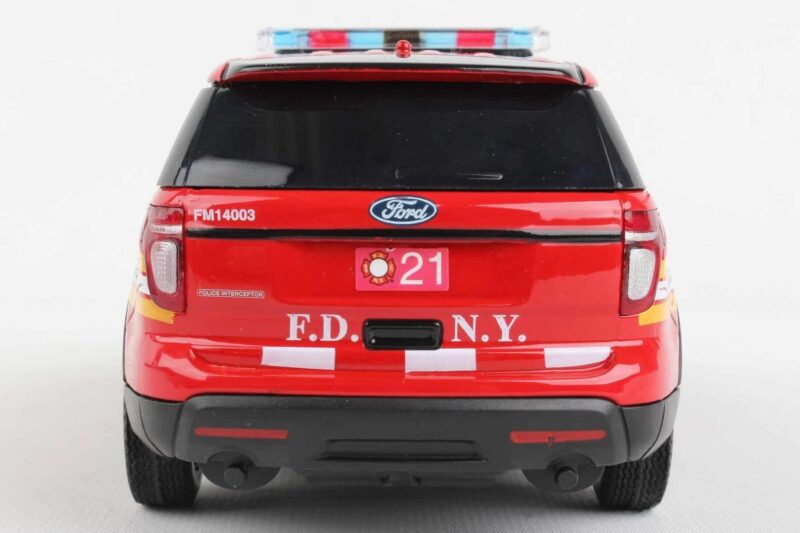 FDNY EMS FORD SUV - Image 6