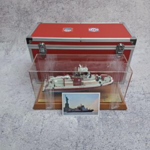 EXCLUSIVE LIMITED EDITION 343 FIRE BOAT - Image 6